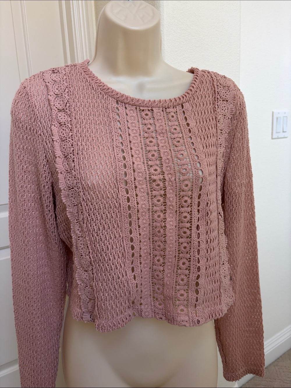Charlotte Russe Dusty Pink Crochet Knit Crop Top